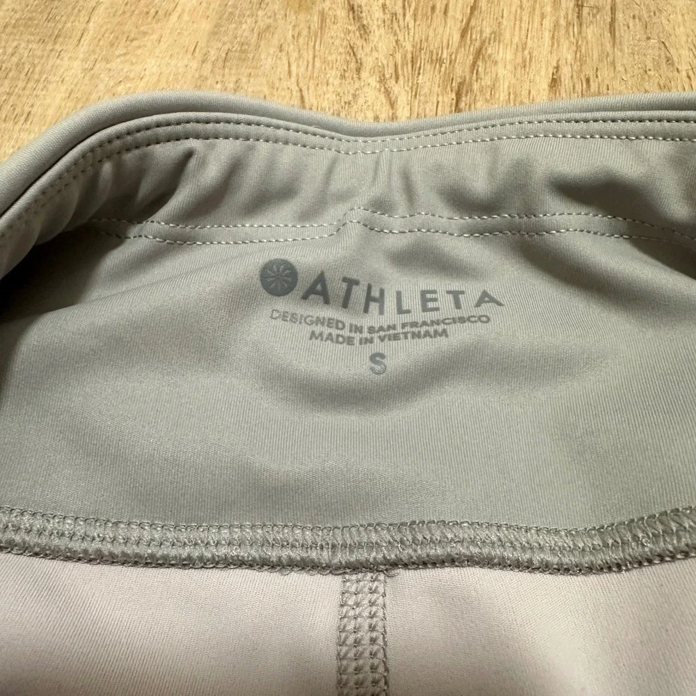 ATHLETA | Women's Gray Ombre Perforated Athleisure Workout Leggings, Size S